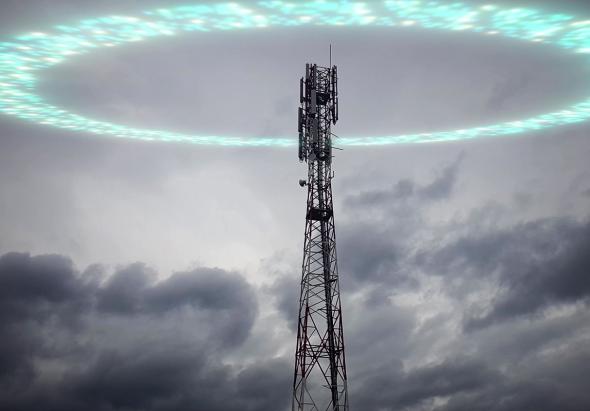 Antenne relais et ses émetteurs. Rendu animé en 3D illustrant la propagation des ondes électromagnétiques