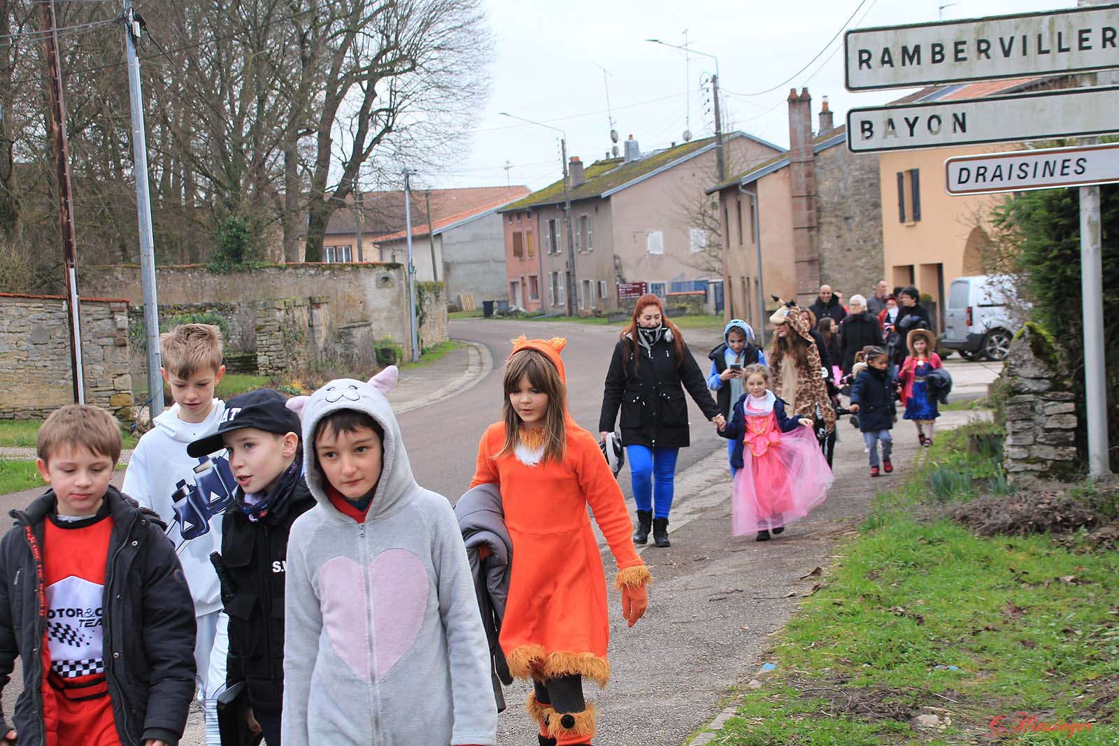 Défilé vers les HLM